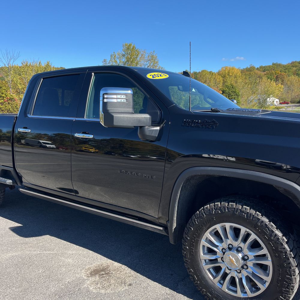 2023 Chevrolet Silverado 2500HD High Country