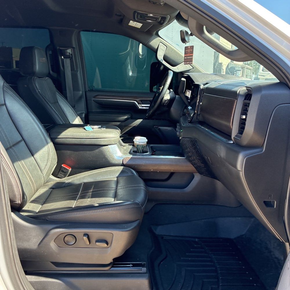 2024 Chevrolet Silverado 2500HD High Country
