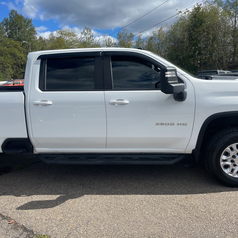 2022 Chevrolet Silverado 3500HD LT