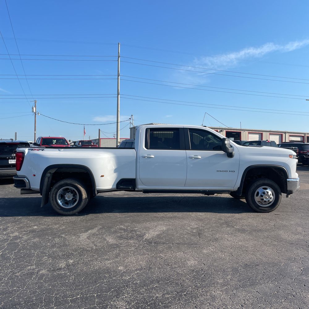 2024 Chevrolet Silverado 3500HD LT