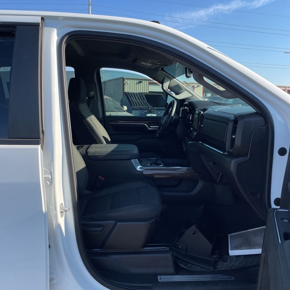 2024 Chevrolet Silverado 3500HD LT