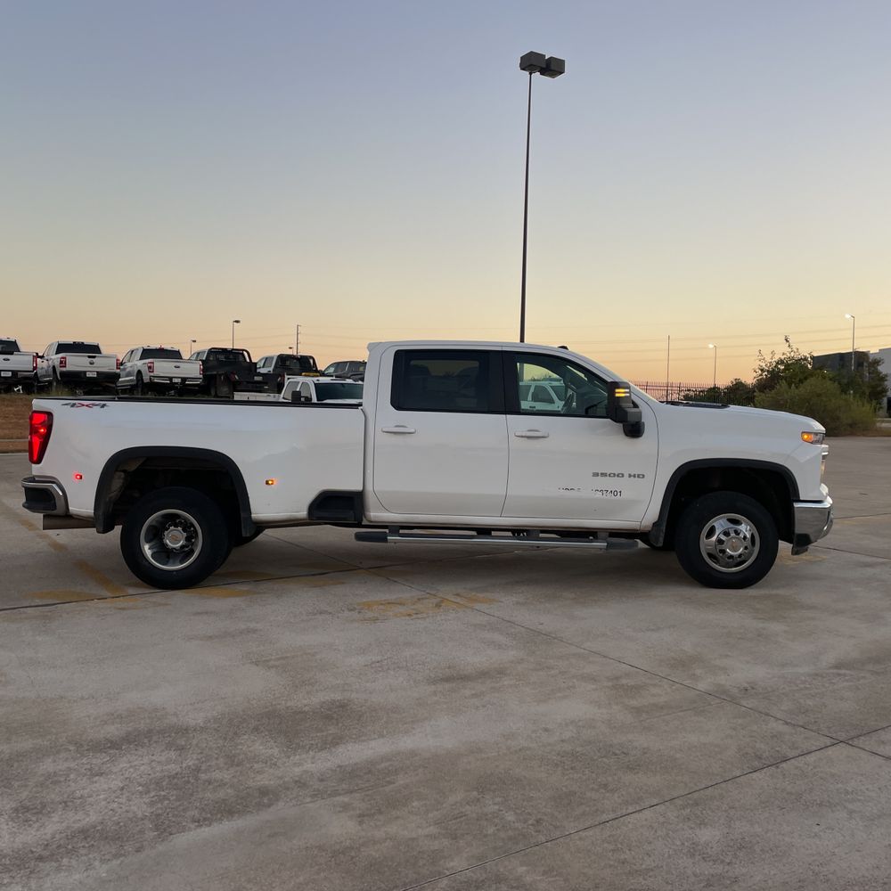 2024 Chevrolet Silverado 3500HD LT