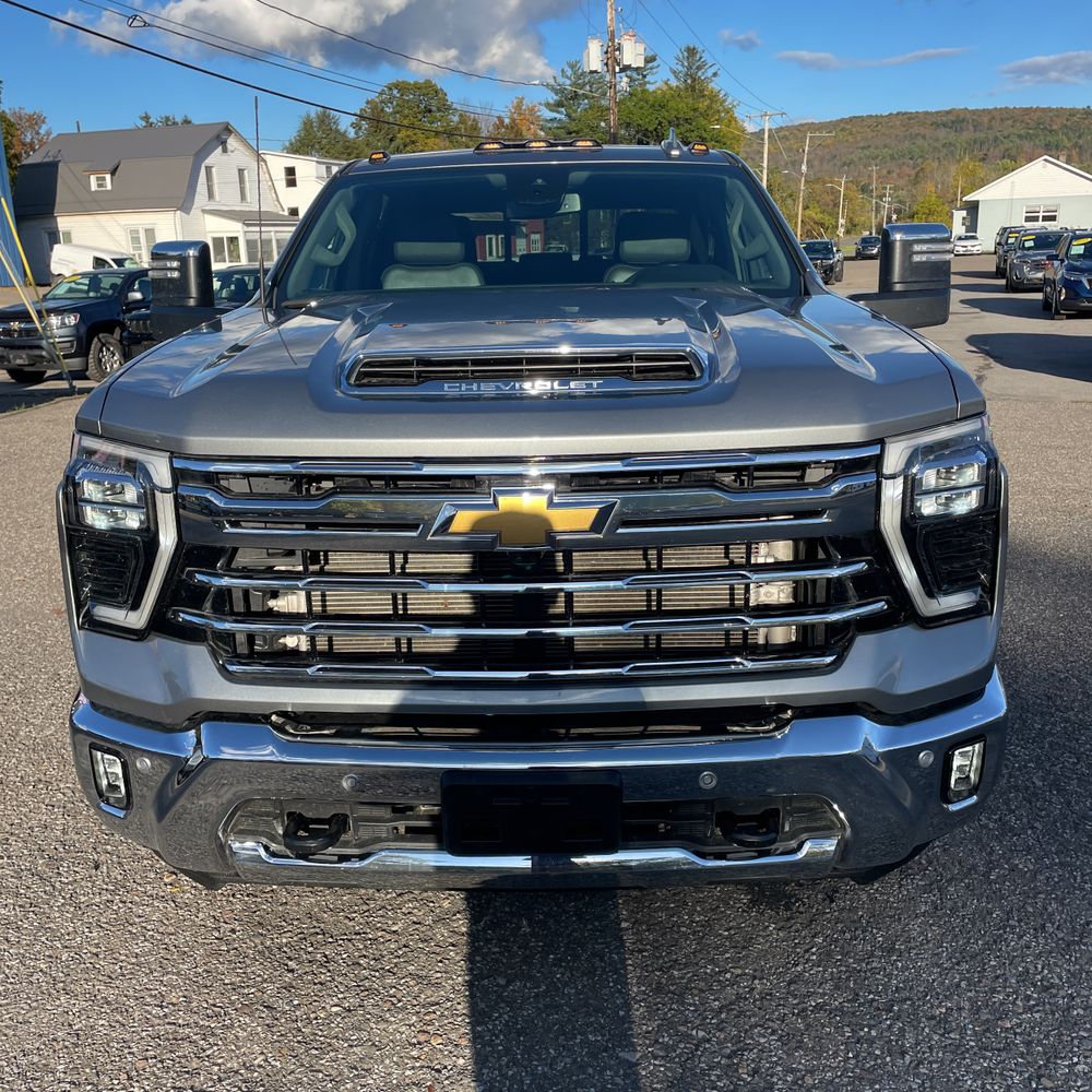 2024 Chevrolet Silverado 3500HD LTZ