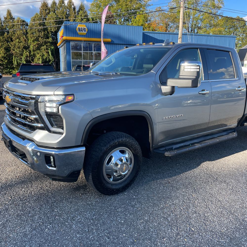 2024 Chevrolet Silverado 3500HD LTZ
