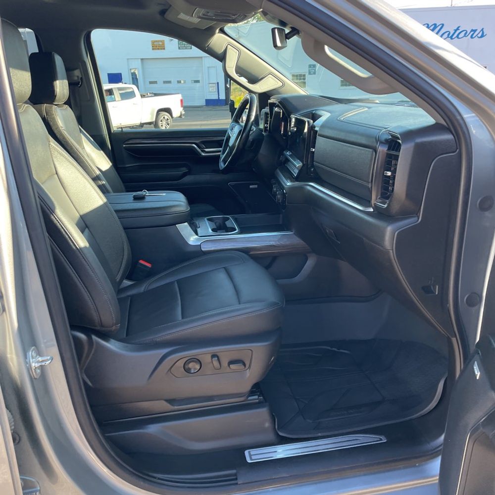 2024 Chevrolet Silverado 3500HD LTZ