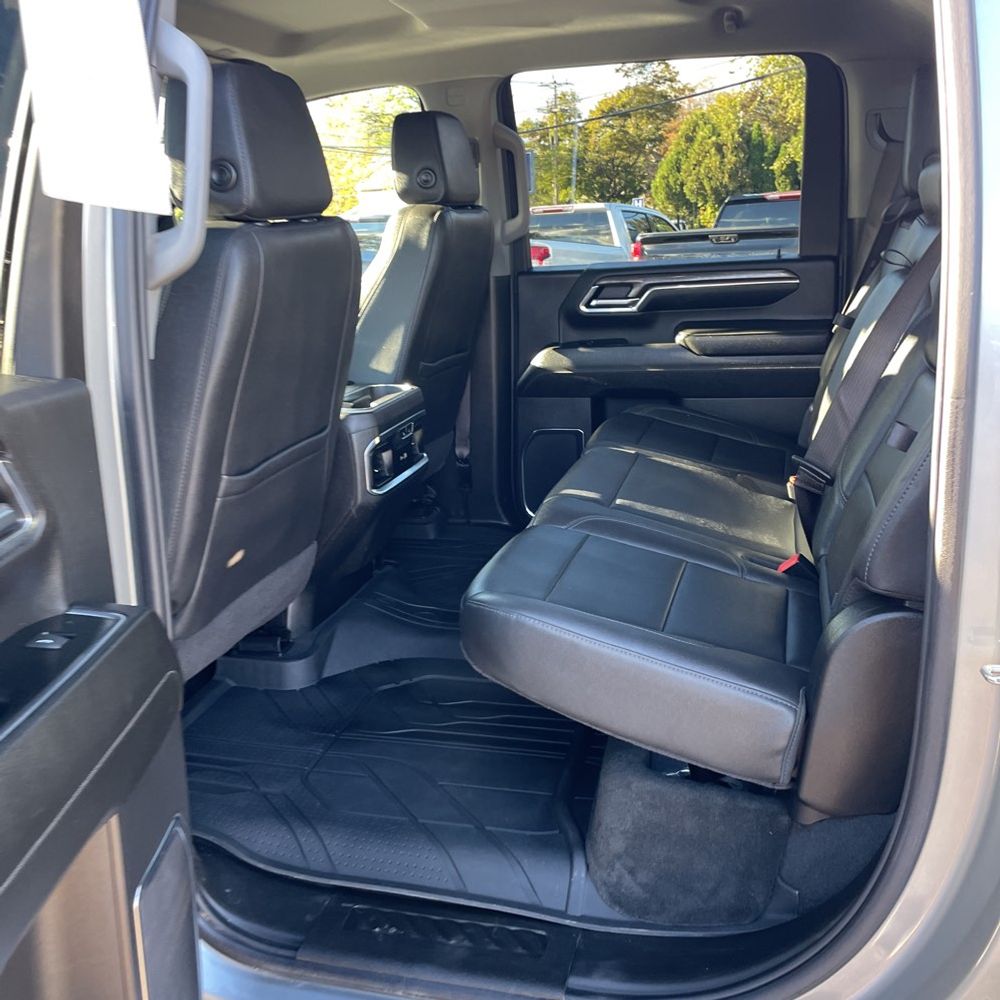 2024 Chevrolet Silverado 3500HD LTZ