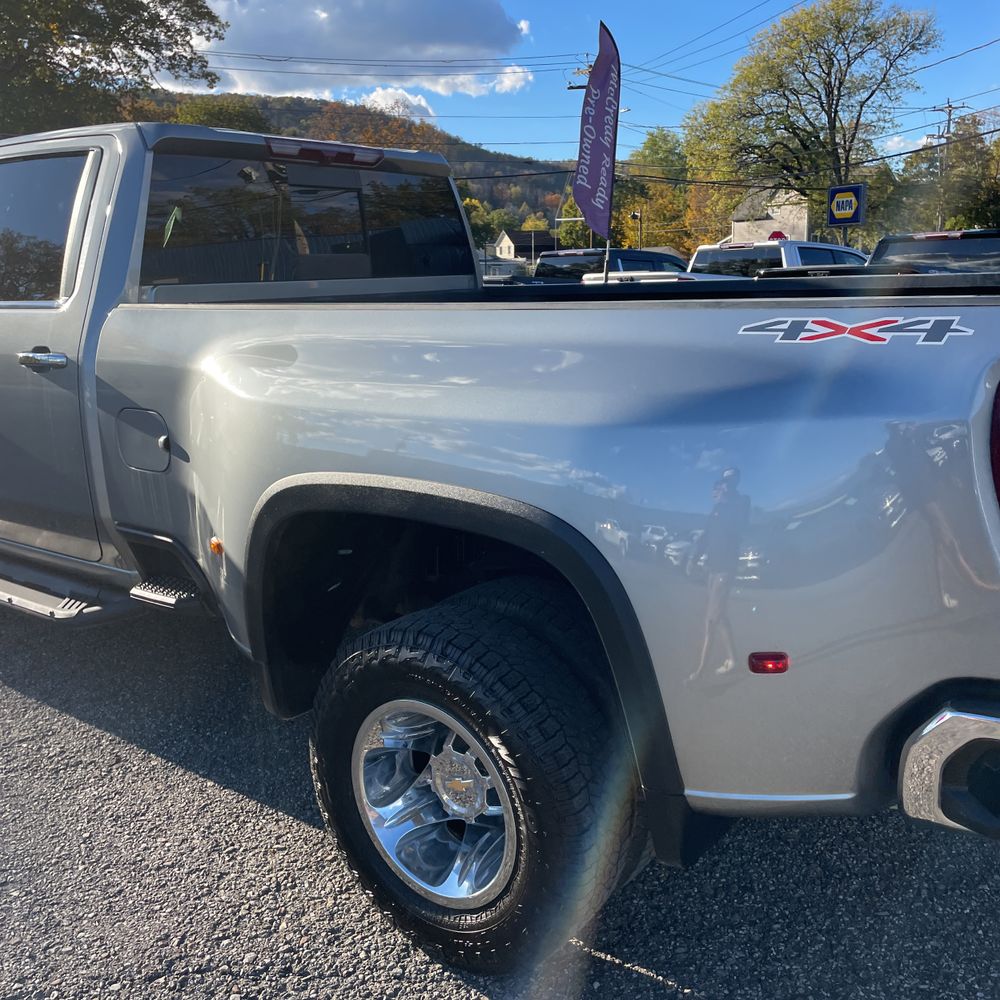 2024 Chevrolet Silverado 3500HD LTZ