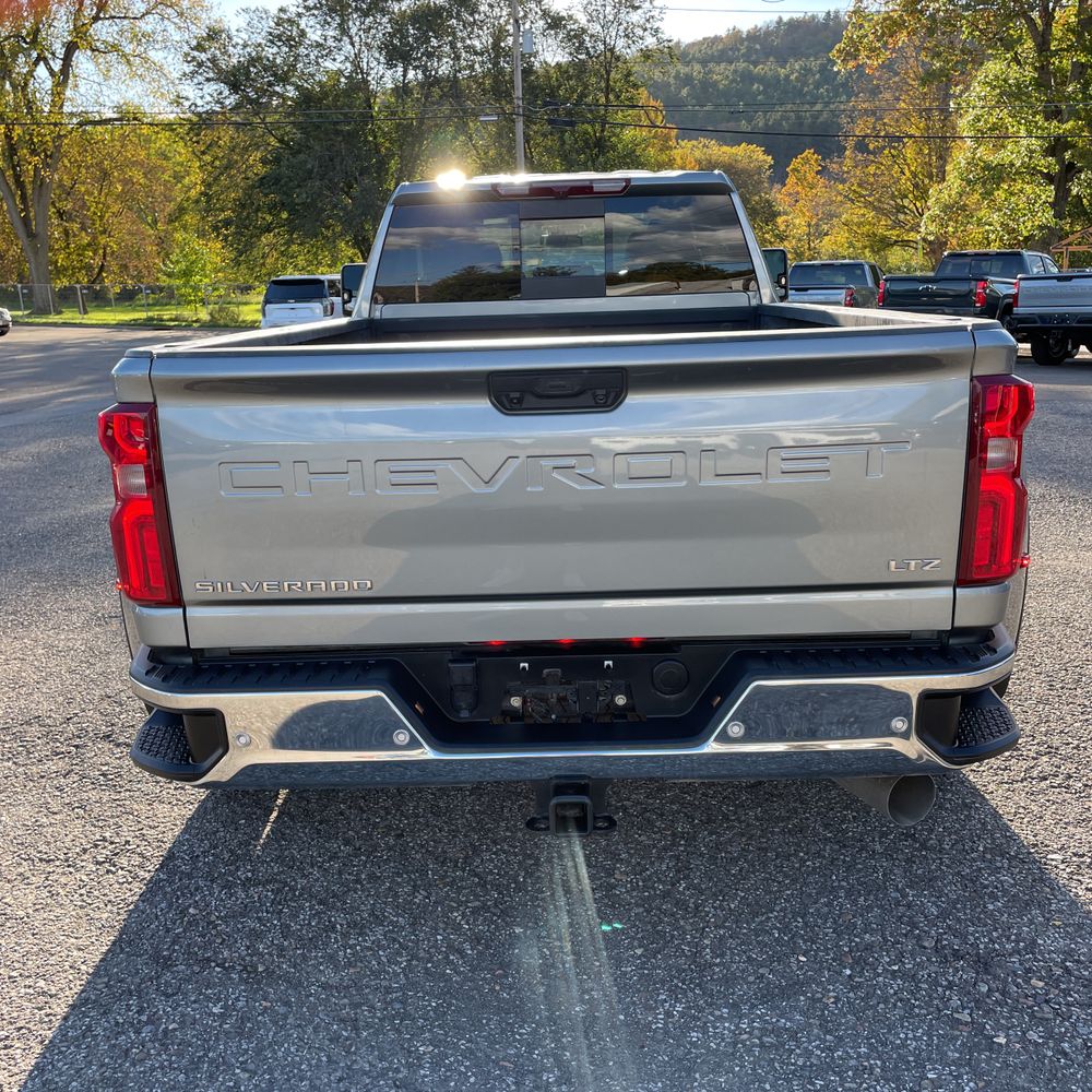 2024 Chevrolet Silverado 3500HD LTZ