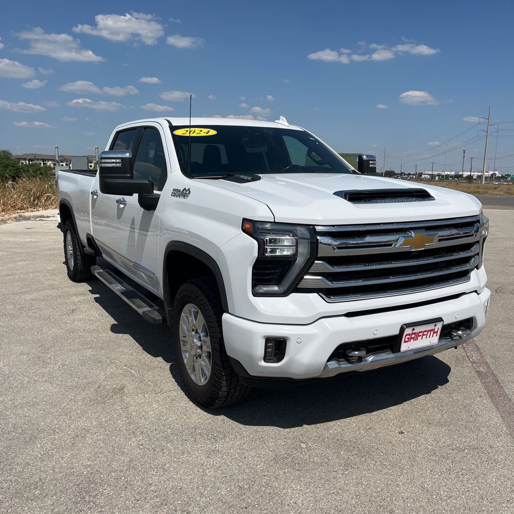 2024 Chevrolet Silverado 3500HD High Country