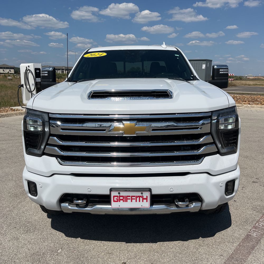 2024 Chevrolet Silverado 3500HD High Country