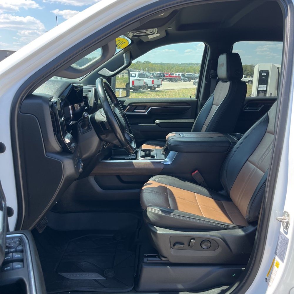 2024 Chevrolet Silverado 3500HD High Country