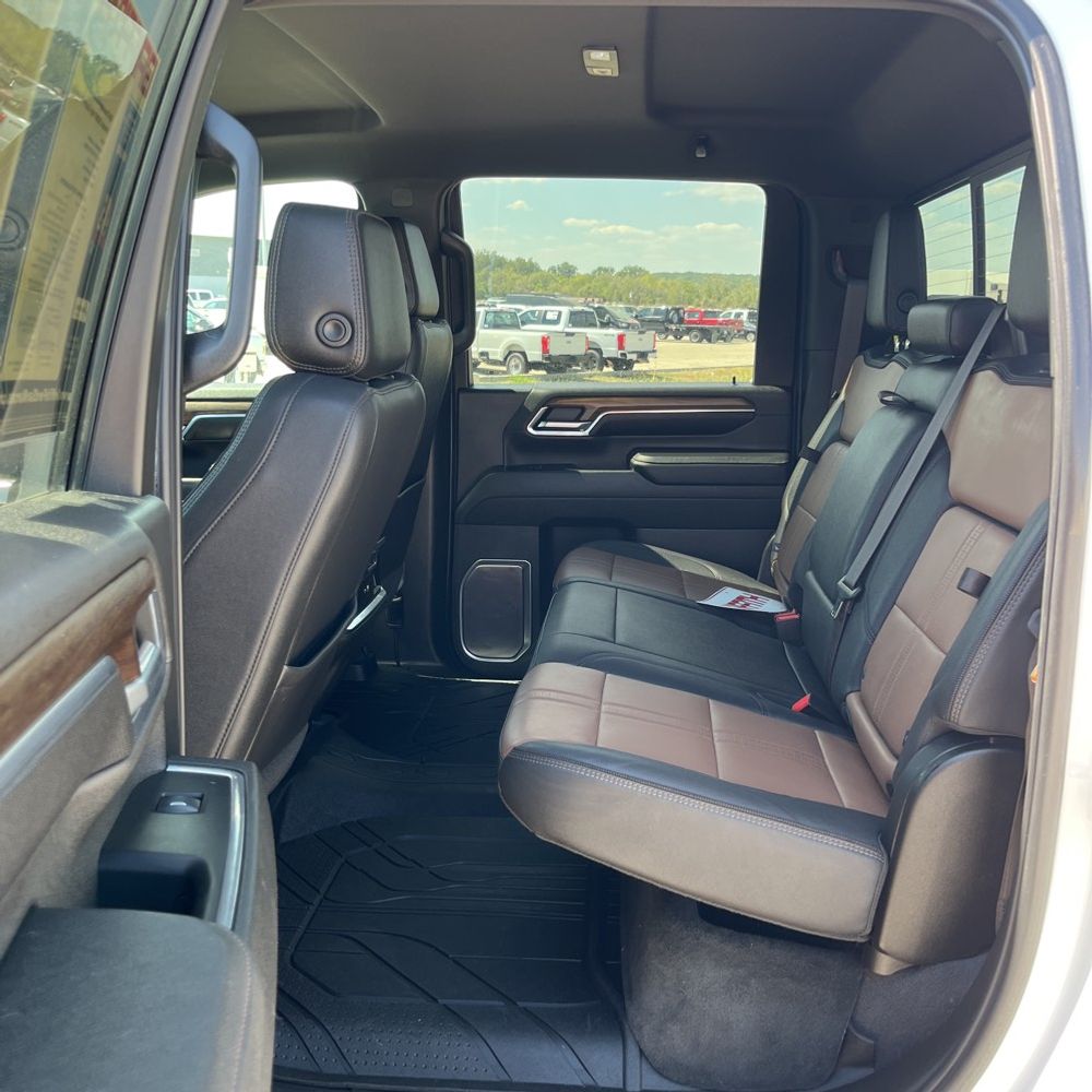 2024 Chevrolet Silverado 3500HD High Country