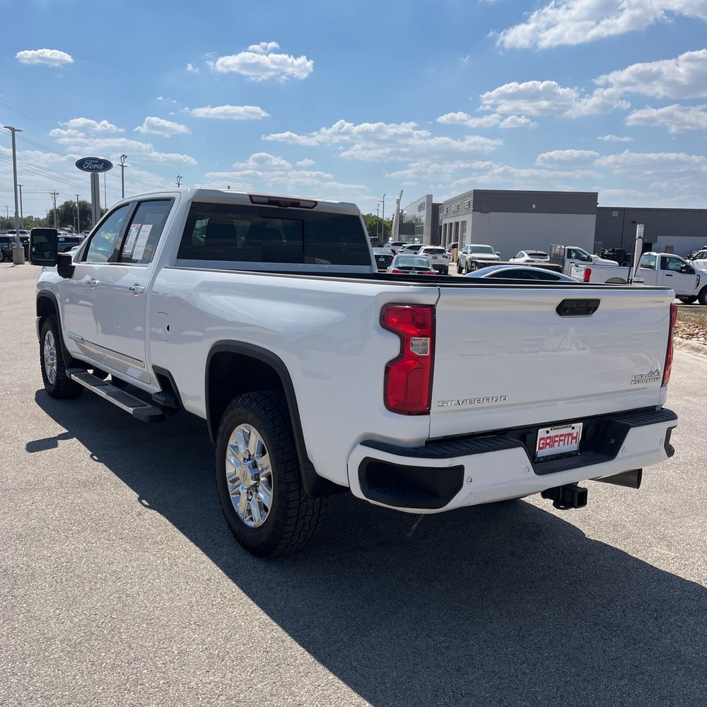 2024 Chevrolet Silverado 3500HD High Country