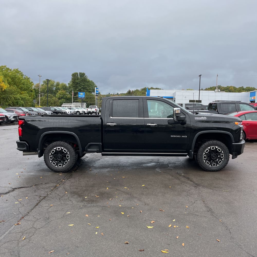 2021 Chevrolet Silverado 3500HD High Country