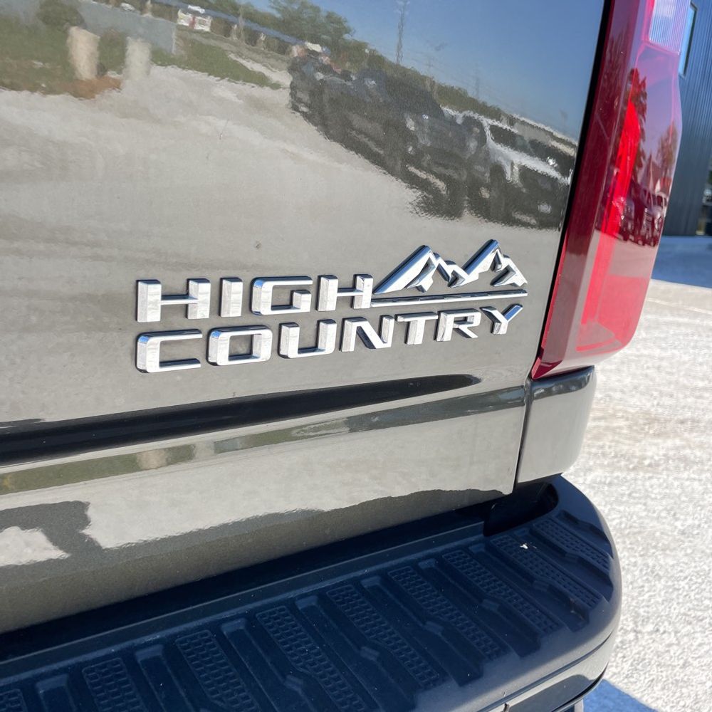 2023 Chevrolet Silverado 3500HD High Country