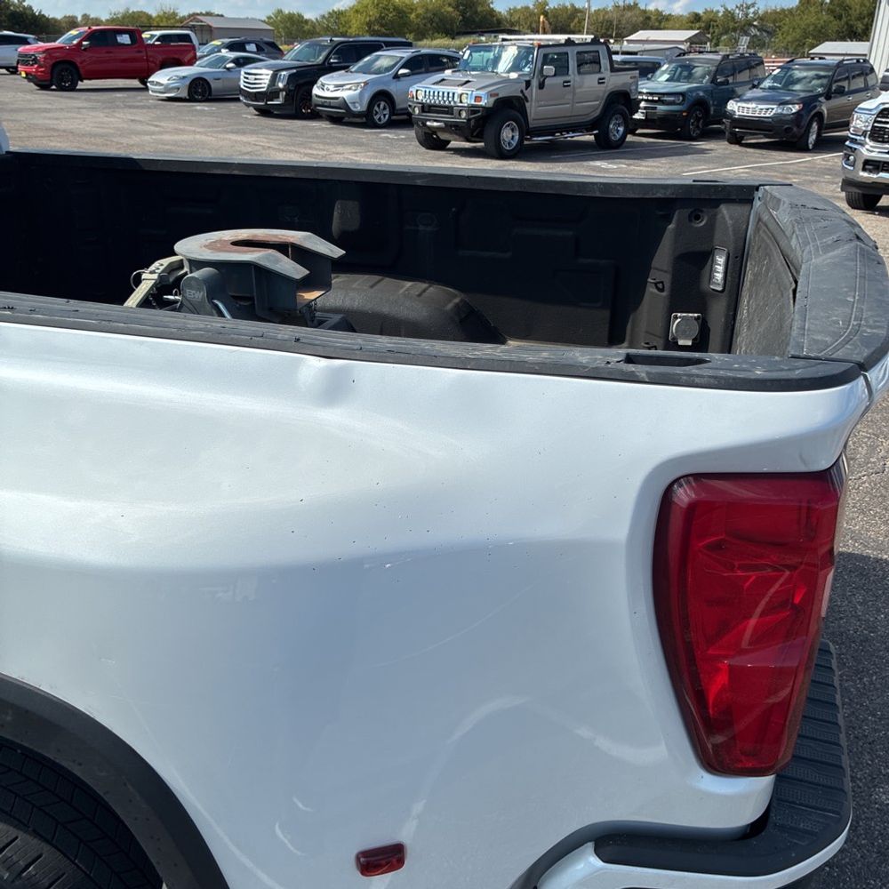 2023 Chevrolet Silverado 3500HD High Country