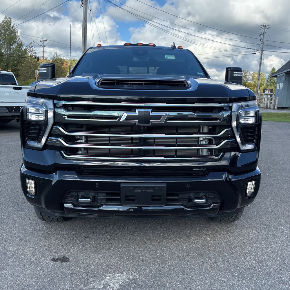 2024 Chevrolet Silverado 3500HD High Country