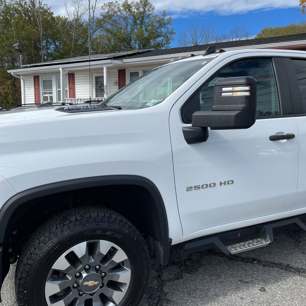 2024 Chevrolet Silverado 2500HD Custom