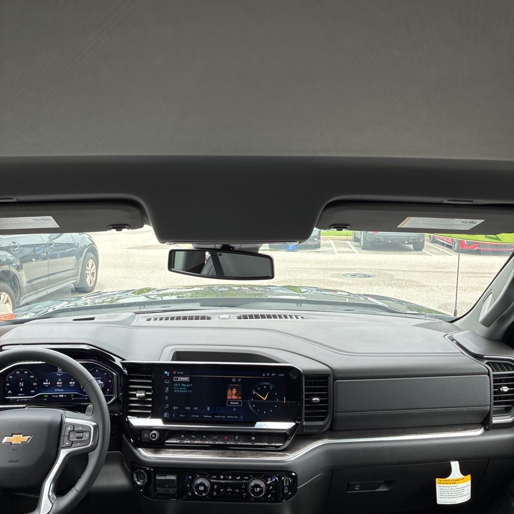 2025 Chevrolet Silverado 1500 LTZ