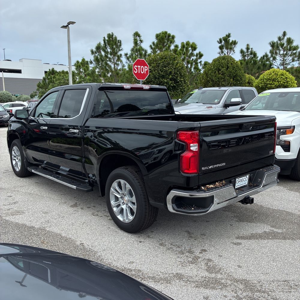 2025 Chevrolet Silverado 1500 LTZ