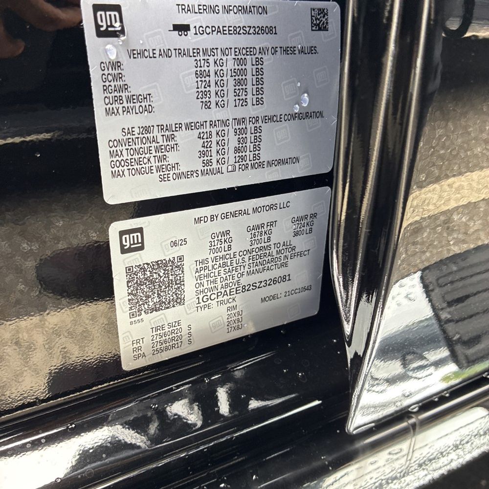 2025 Chevrolet Silverado 1500 LTZ