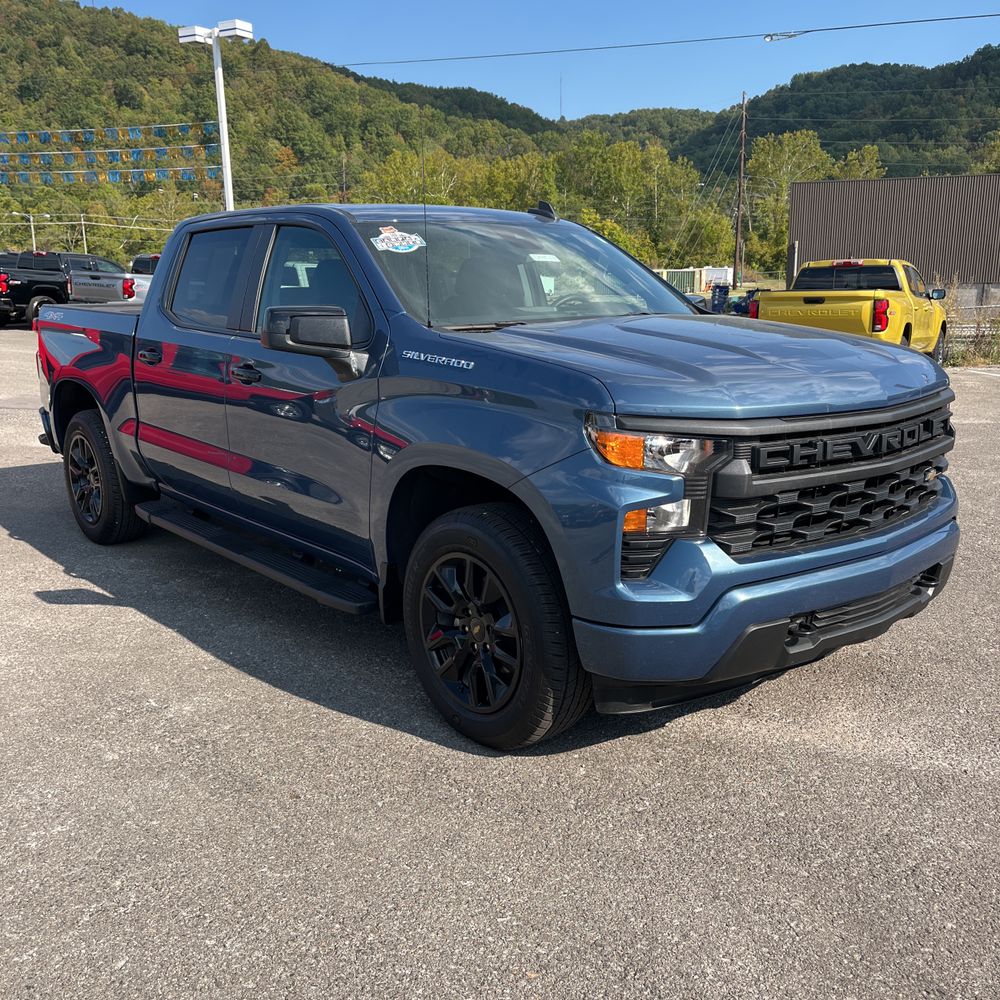 2024 Chevrolet Silverado 1500 Custom