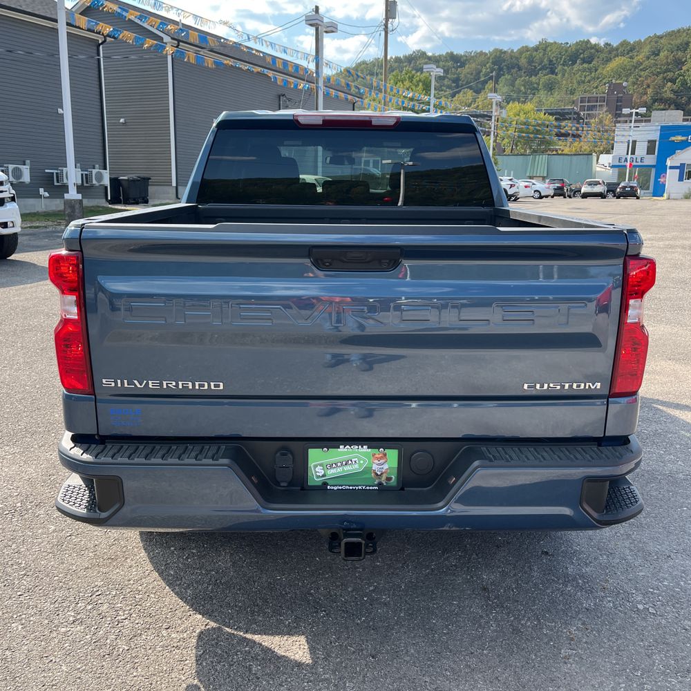 2024 Chevrolet Silverado 1500 Custom