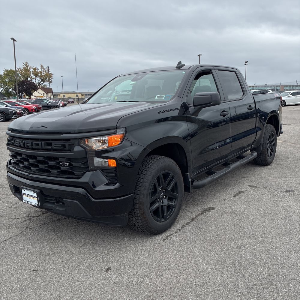 2024 Chevrolet Silverado 1500 Custom