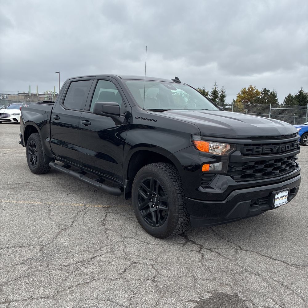 2024 Chevrolet Silverado 1500 Custom