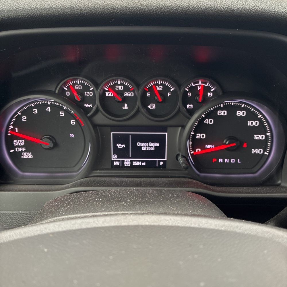 2024 Chevrolet Silverado 1500 Custom