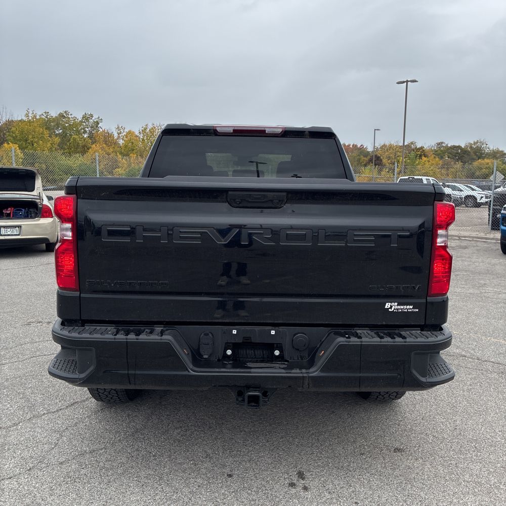 2024 Chevrolet Silverado 1500 Custom