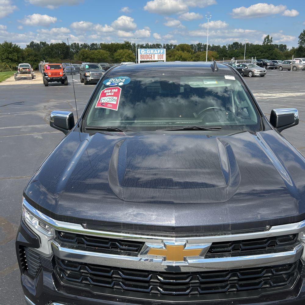 2024 Chevrolet Silverado 1500 LT