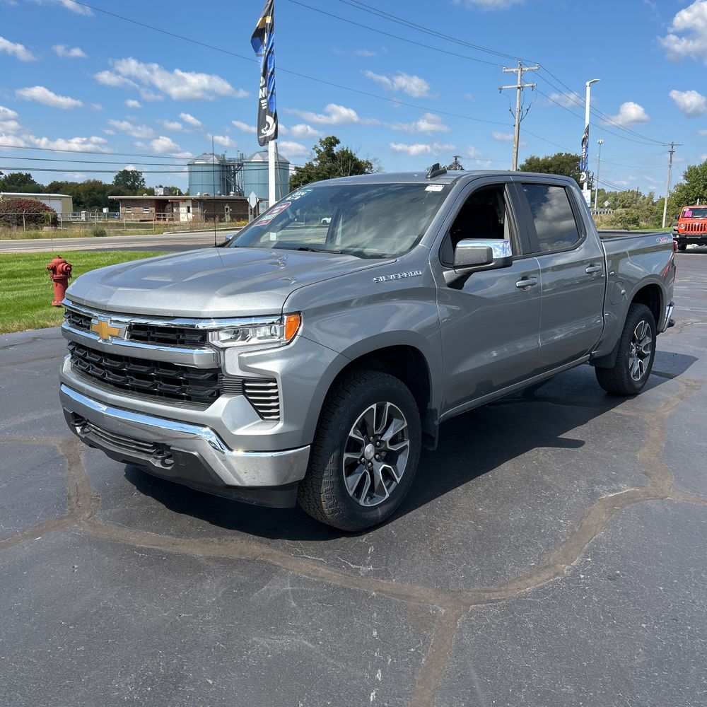 2024 Chevrolet Silverado 1500 LT