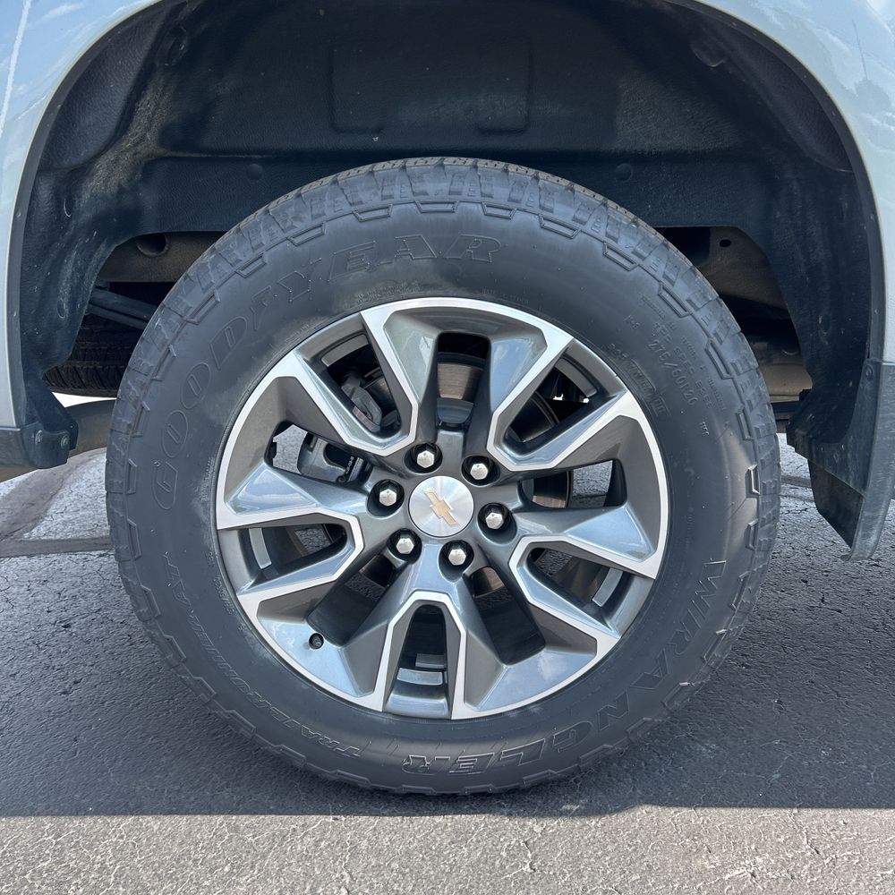 2024 Chevrolet Silverado 1500 LT