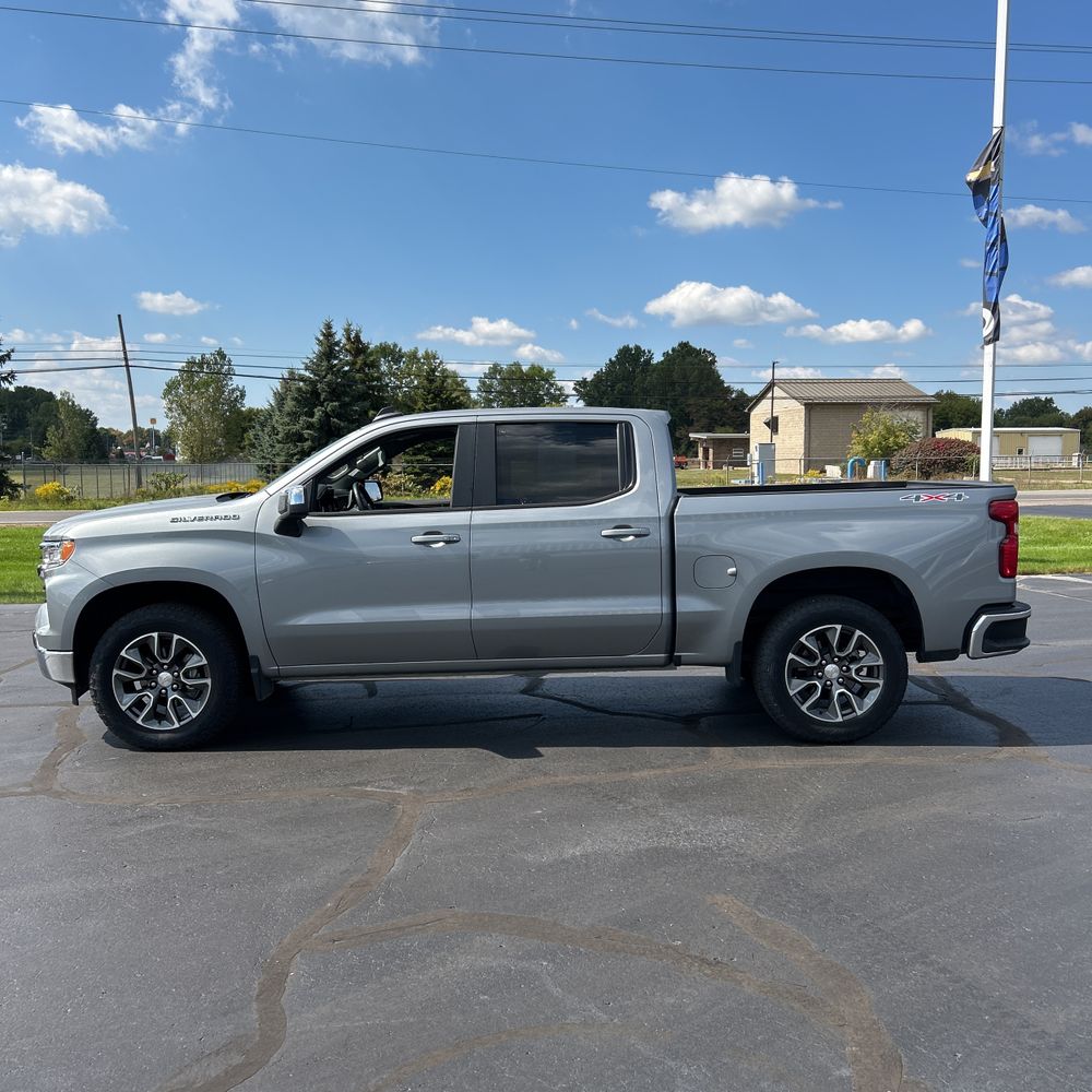 2024 Chevrolet Silverado 1500 LT