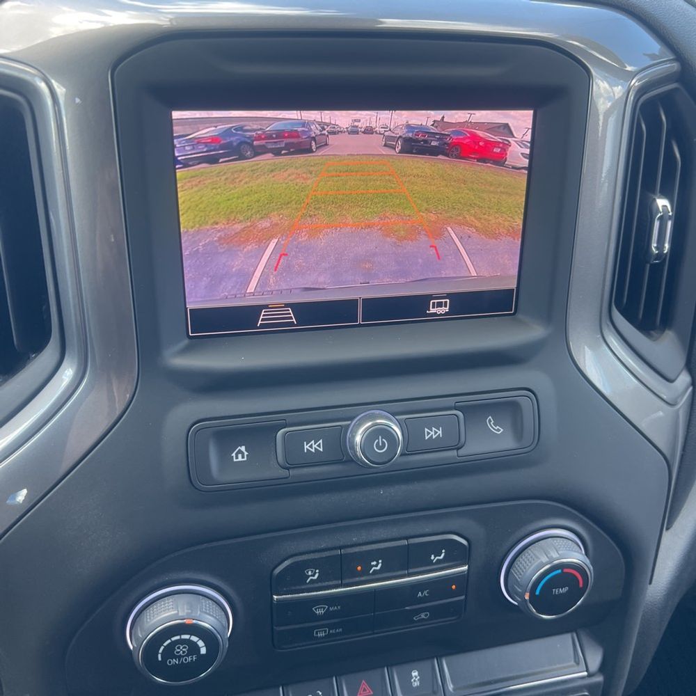 2025 Chevrolet Silverado 1500 Custom