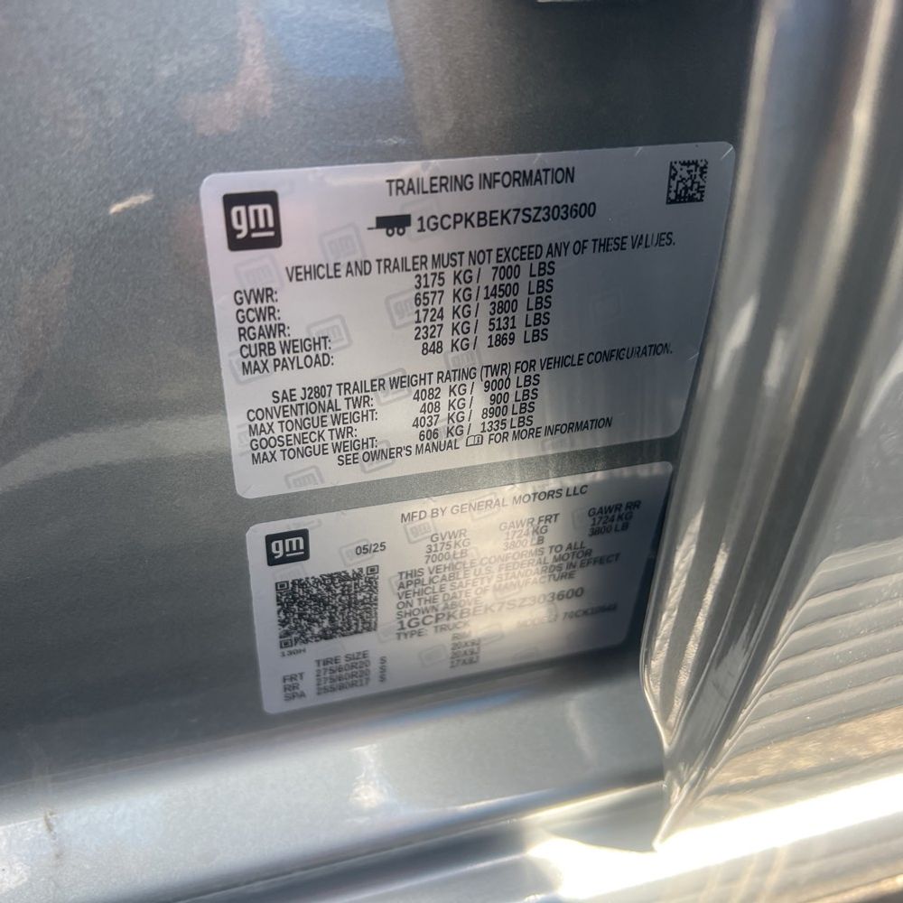 2025 Chevrolet Silverado 1500 Custom