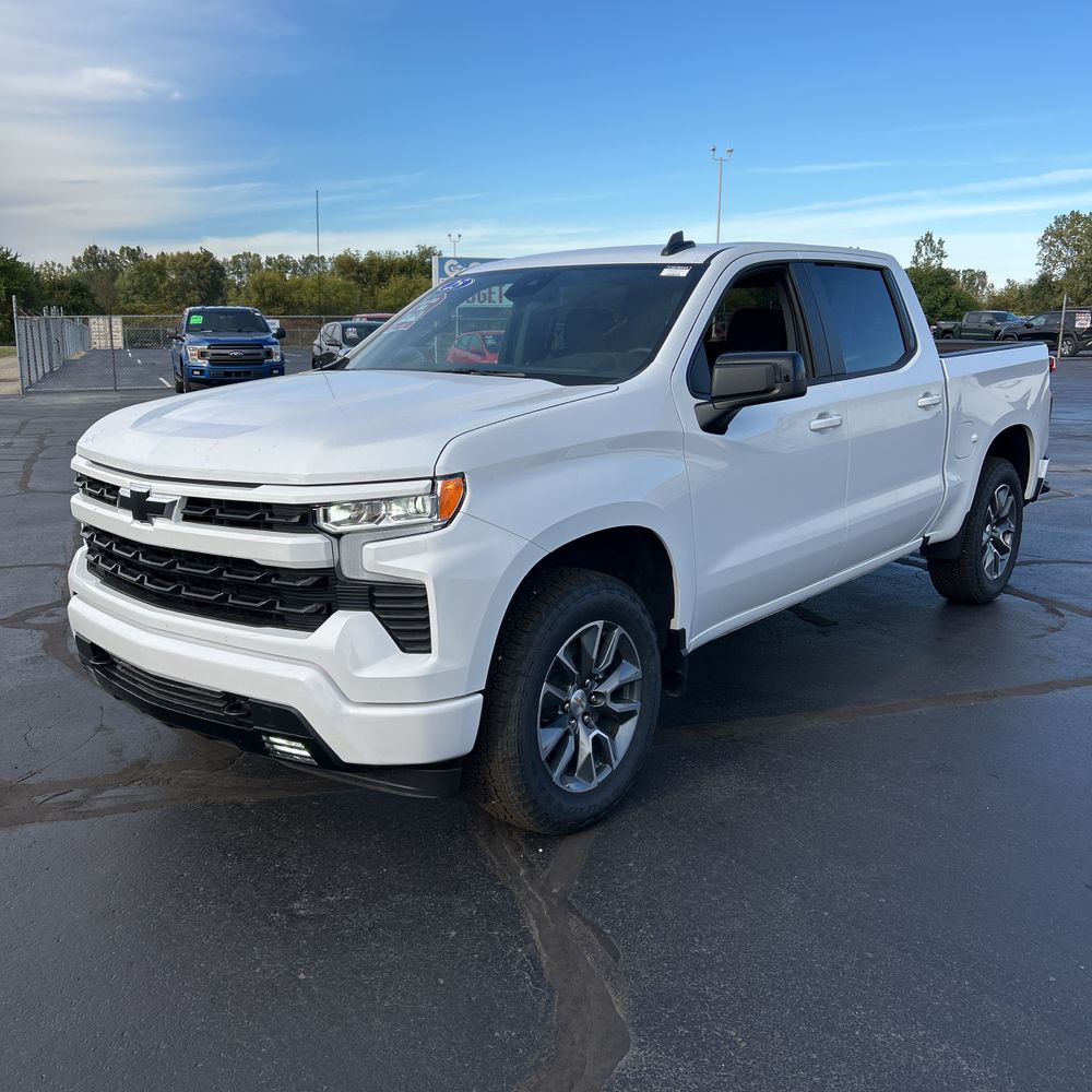 2025 Chevrolet Silverado 1500 RST