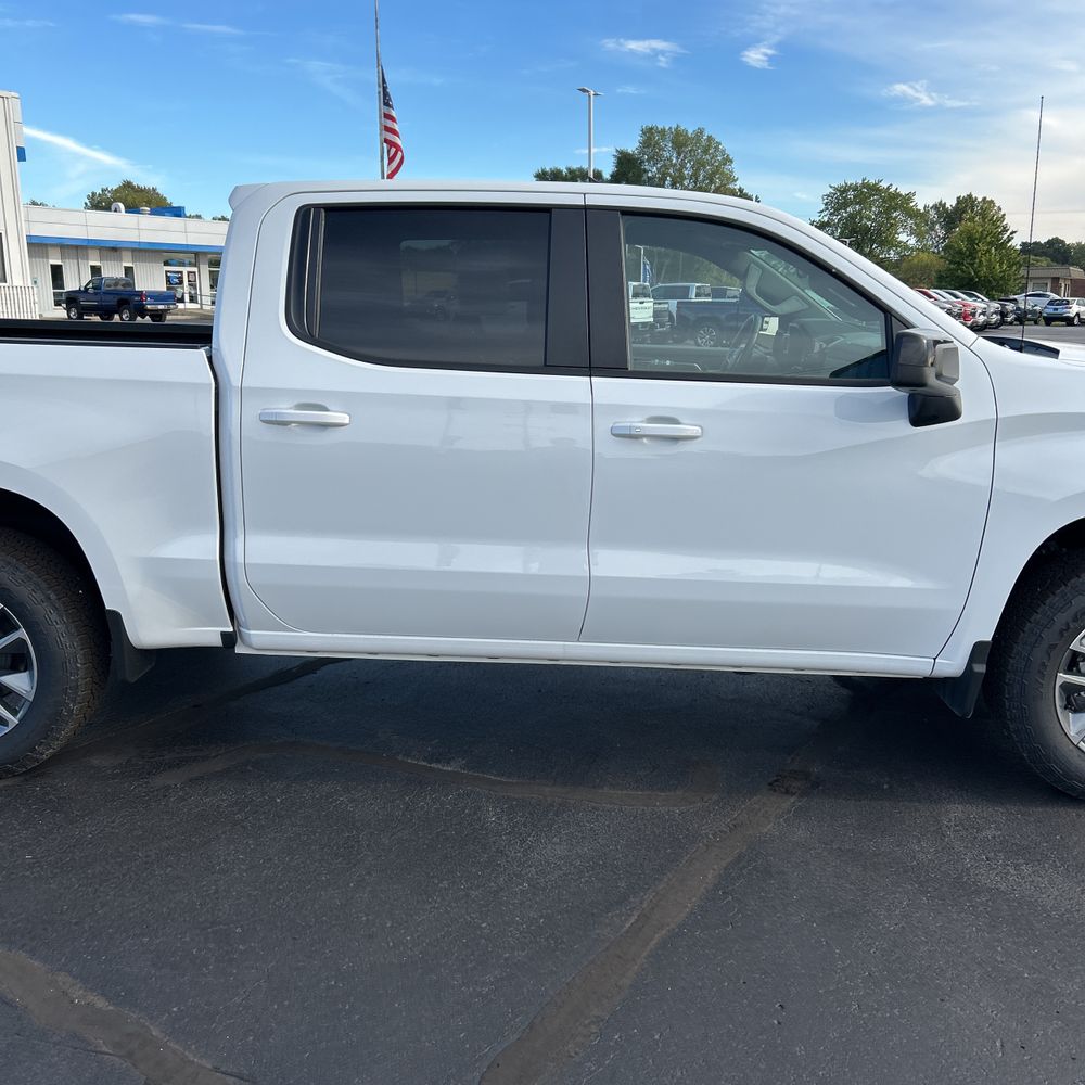 2025 Chevrolet Silverado 1500 RST
