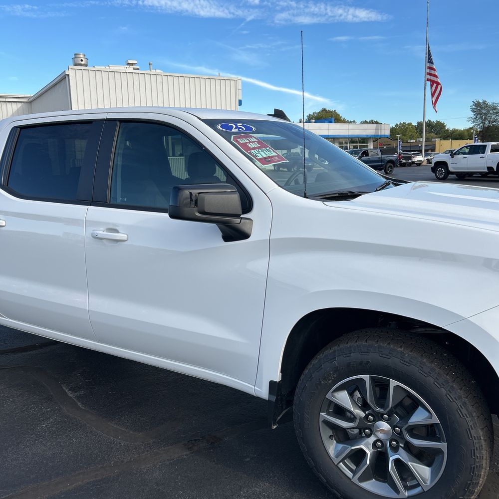 2025 Chevrolet Silverado 1500 RST