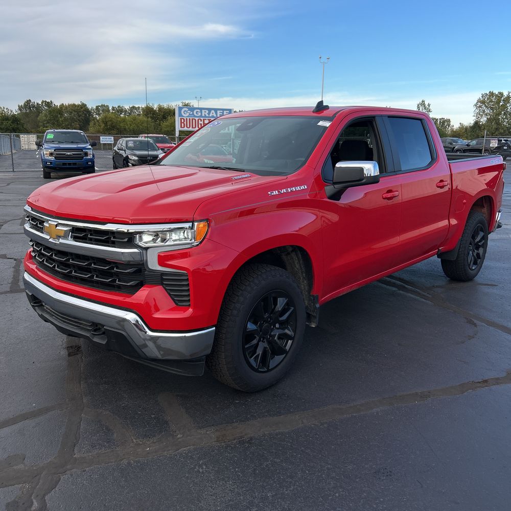 2025 Chevrolet Silverado 1500 LT