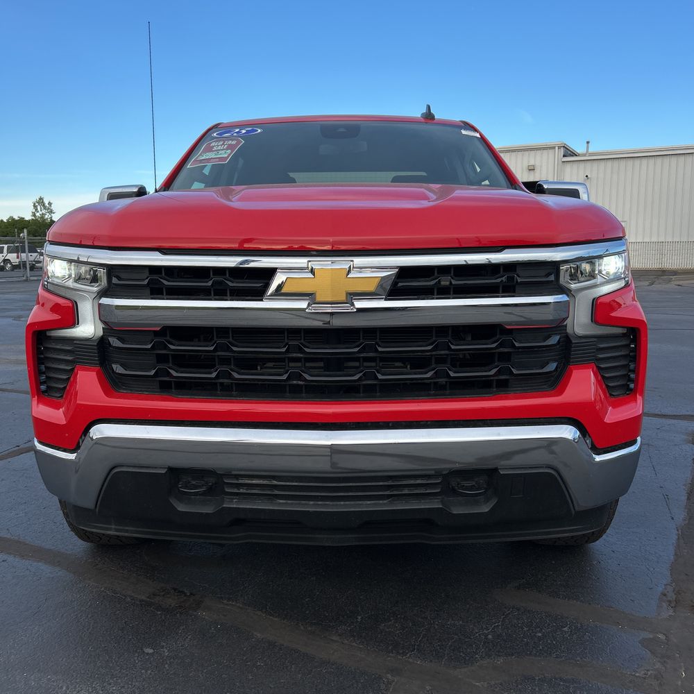 2025 Chevrolet Silverado 1500 LT