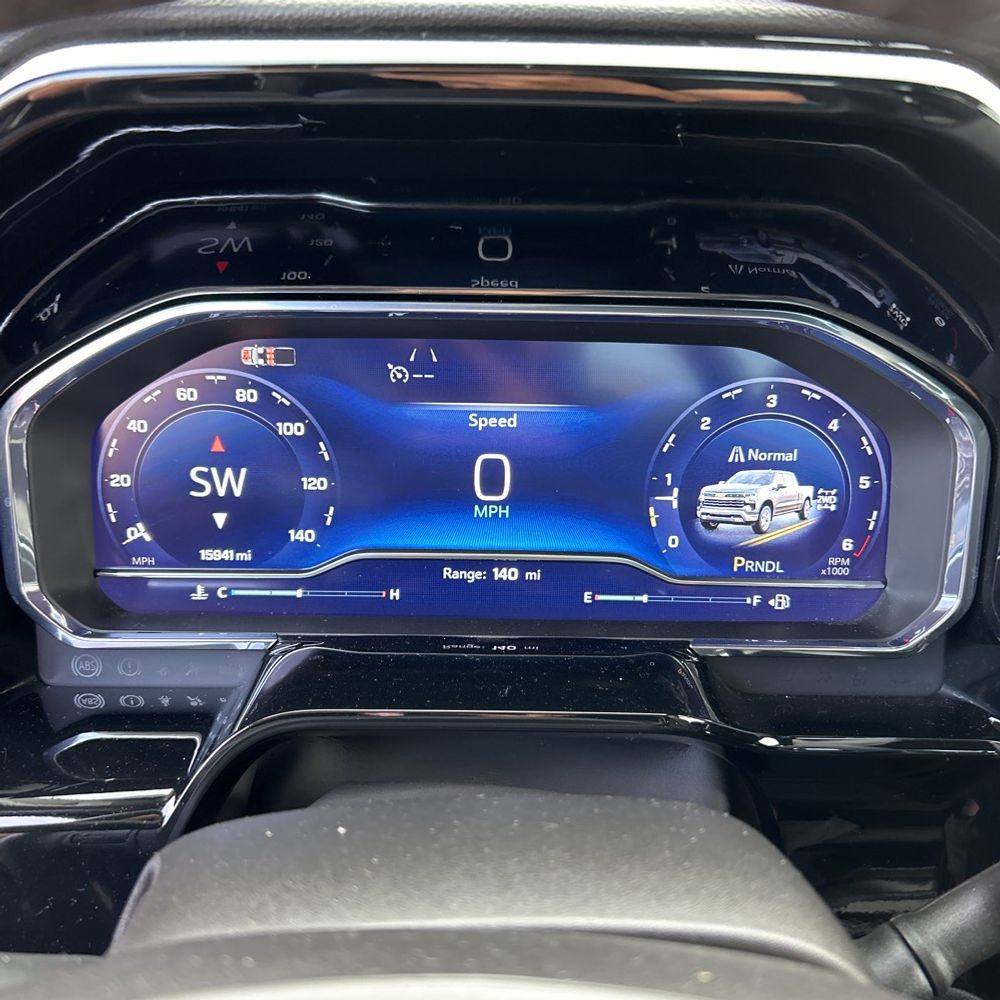 2025 Chevrolet Silverado 1500 LT
