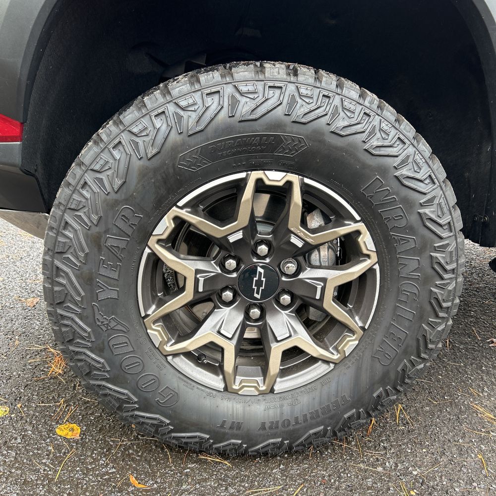 2024 Chevrolet Colorado ZR2
