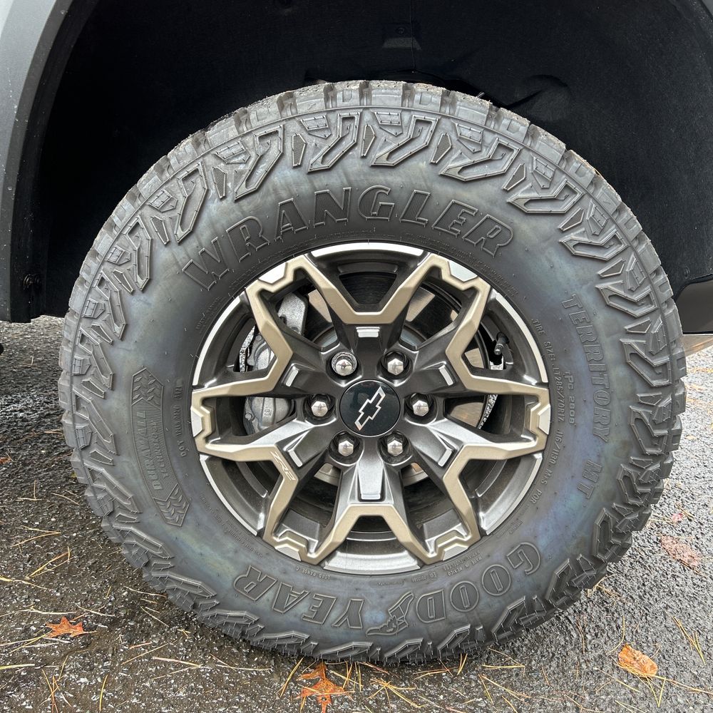2024 Chevrolet Colorado ZR2