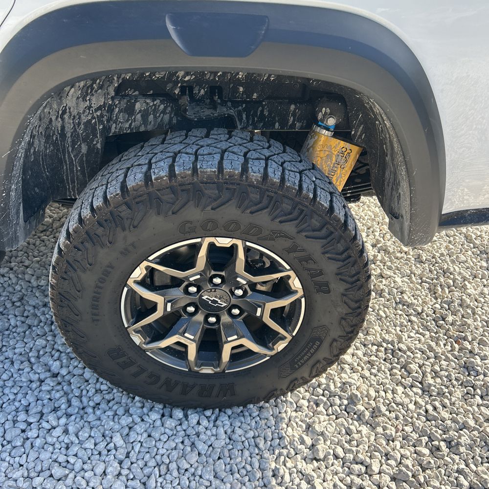2024 Chevrolet Colorado ZR2