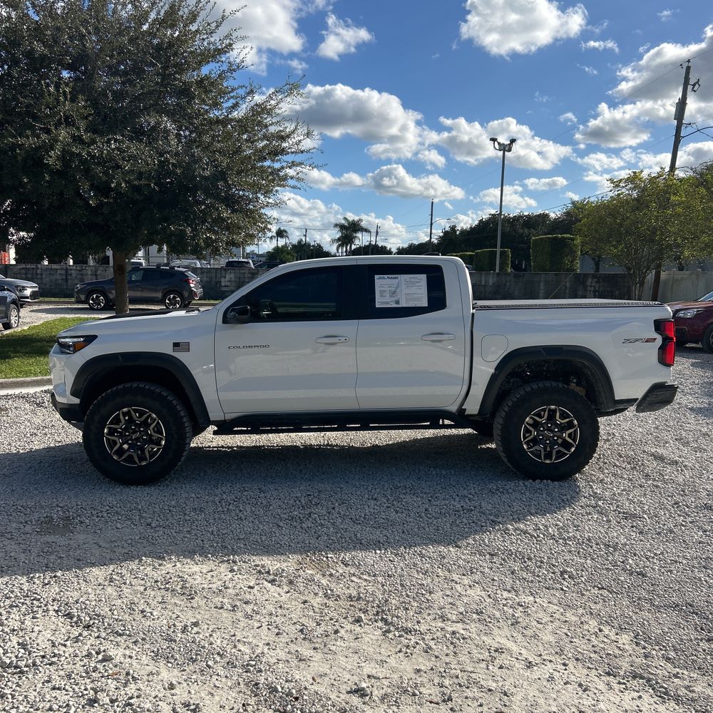 2024 Chevrolet Colorado ZR2