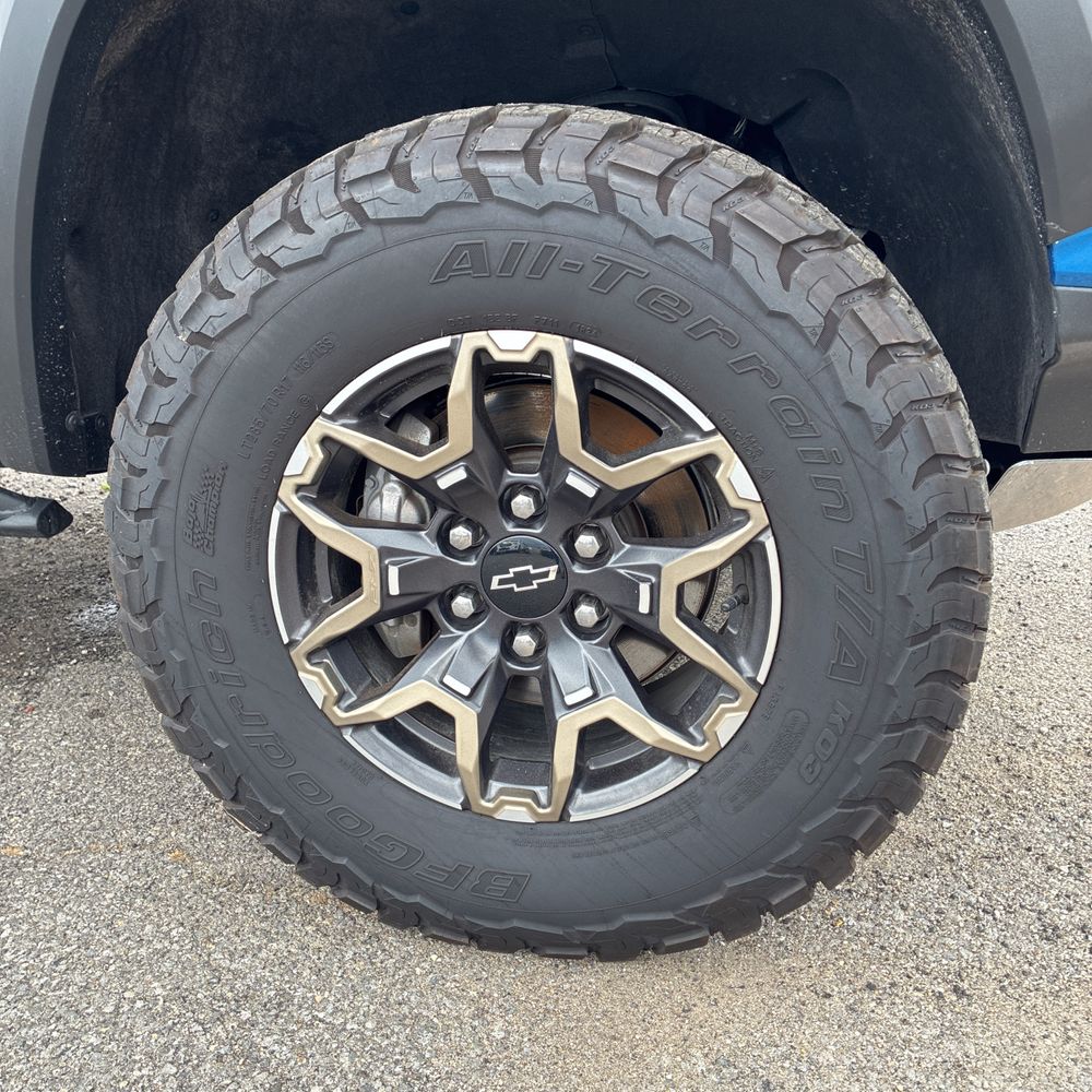 2024 Chevrolet Colorado ZR2