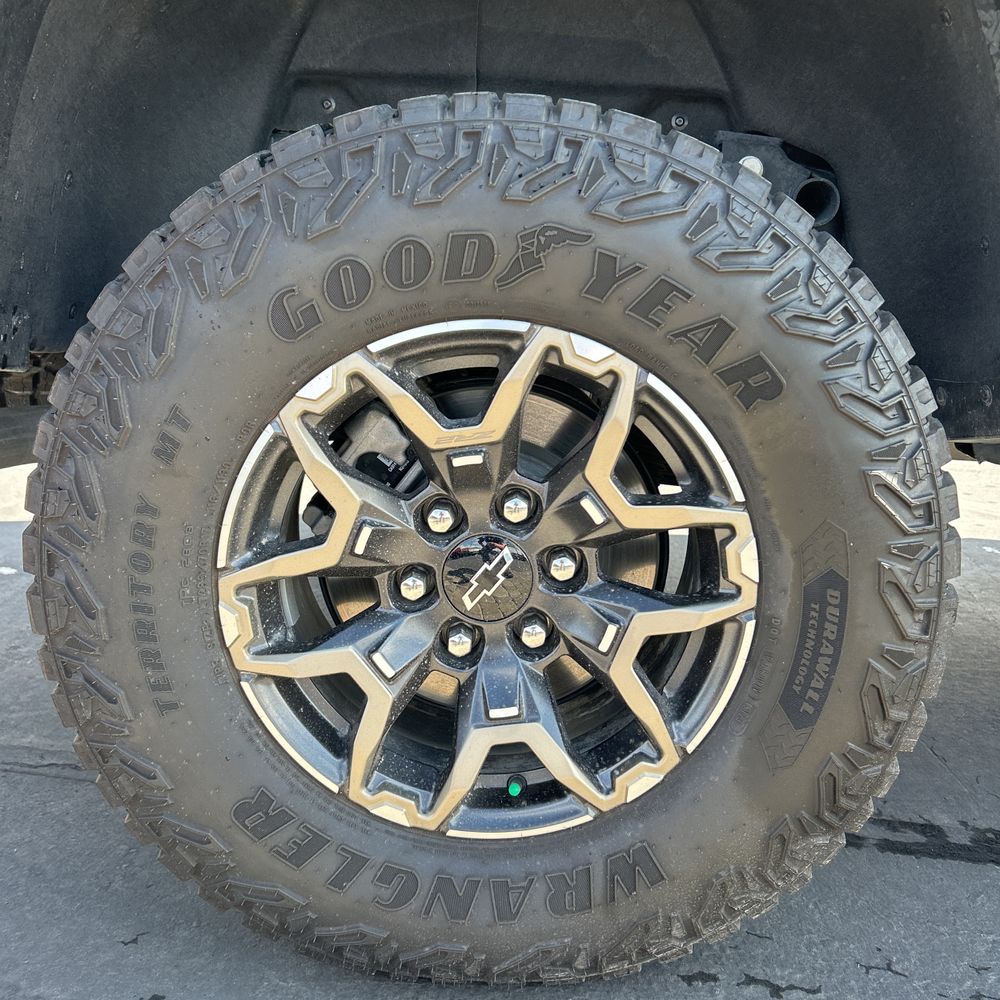 2024 Chevrolet Colorado ZR2