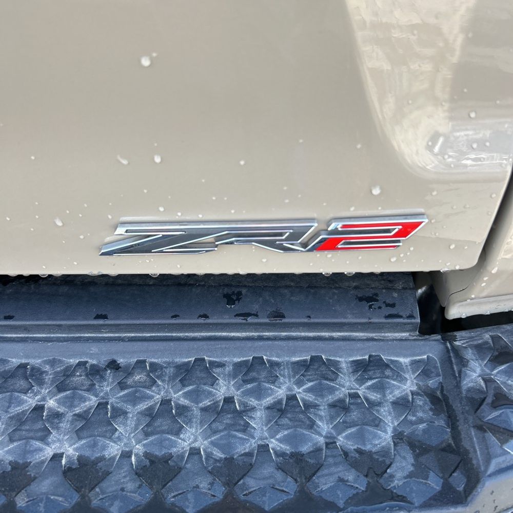 2024 Chevrolet Colorado ZR2